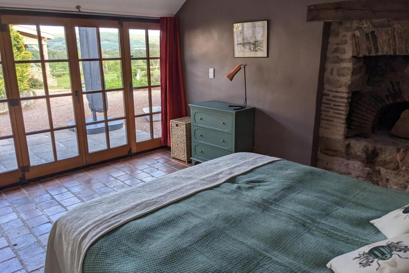 Large Gte With Pool In Peaceful Burgundy Villa Sailly Екстериор снимка